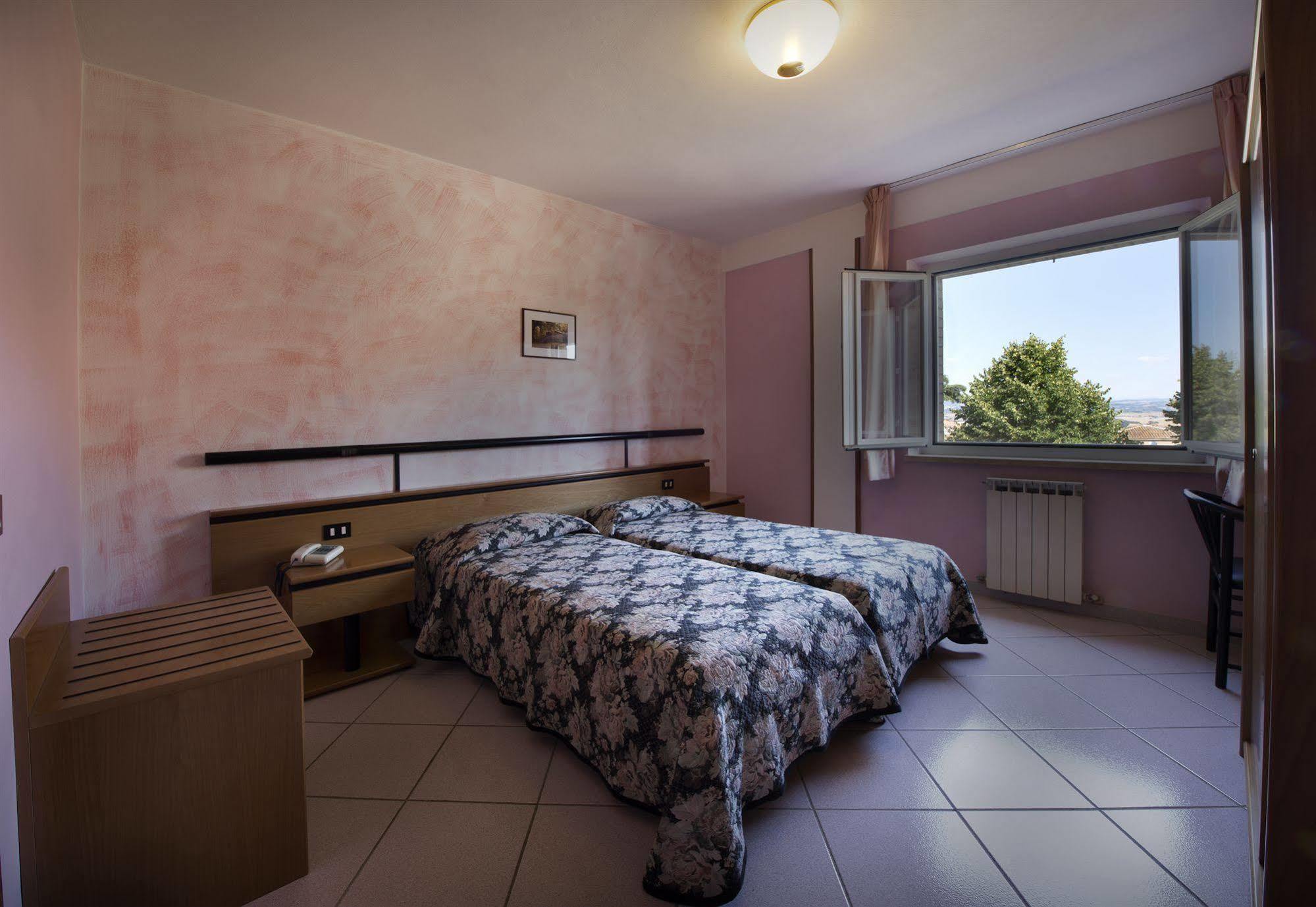 Albergo Di Murlo Kültér fotó
